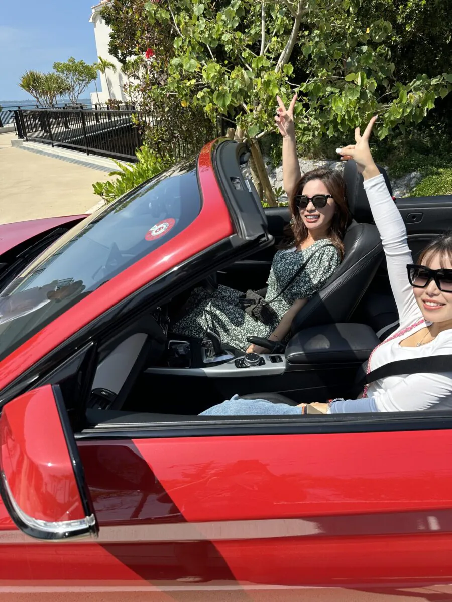 【石垣島・レンタカー】オープンタイプ自動車◆レッドBMWカブリオレ《最大4名乗り》無料送迎付き（No.r-20）