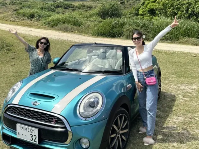 オープンカー