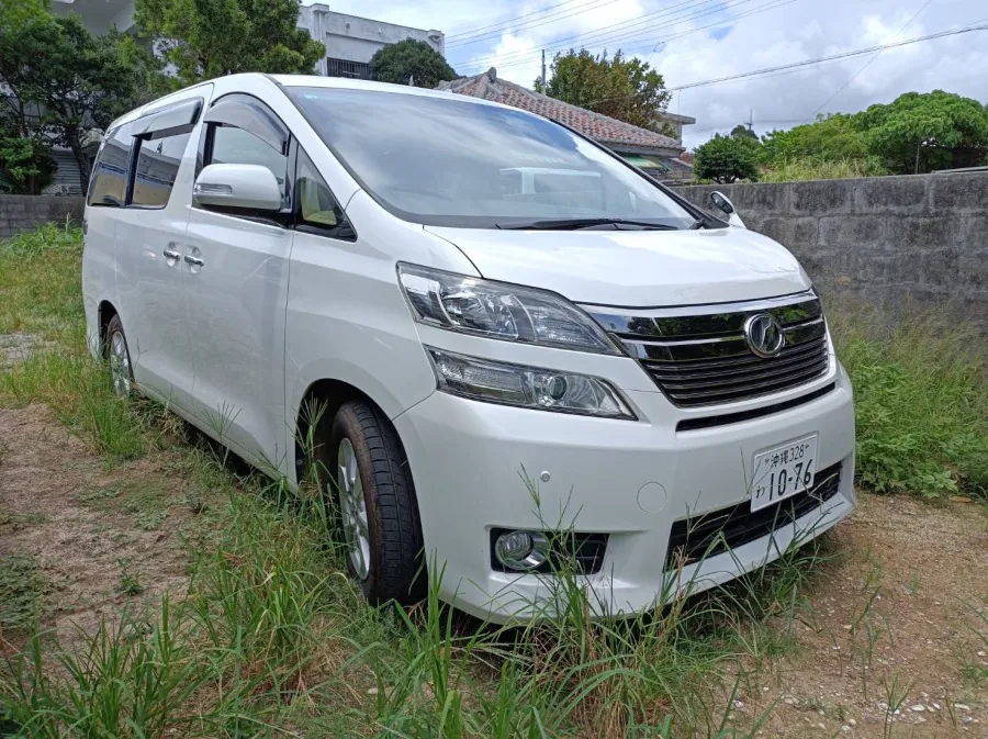 【石垣島・レンタカー】離島ターミナルで引き渡し！ワゴンクラス自動車◆トヨタベルファイア《最大8名乗り》カーナビ標準装備（No.r-44）