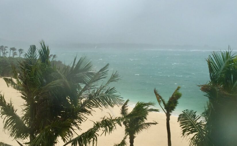 石垣島旅行で台風に遭遇した時の完全マニュアル！過ごし方・観光・注意点を解説